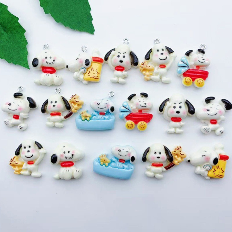Pendentif chien en résine, 12  - Party Games Event avis et prix